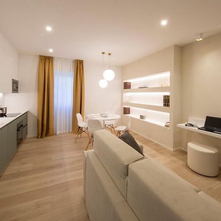 Residence Casa Coppa Appartamento Aster โอเมญา ภายนอก รูปภาพ